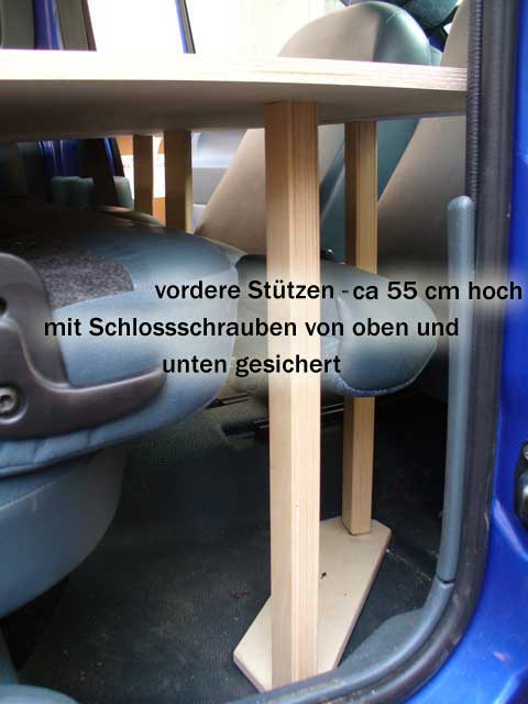 Bettstütze im hinteren Fußraum